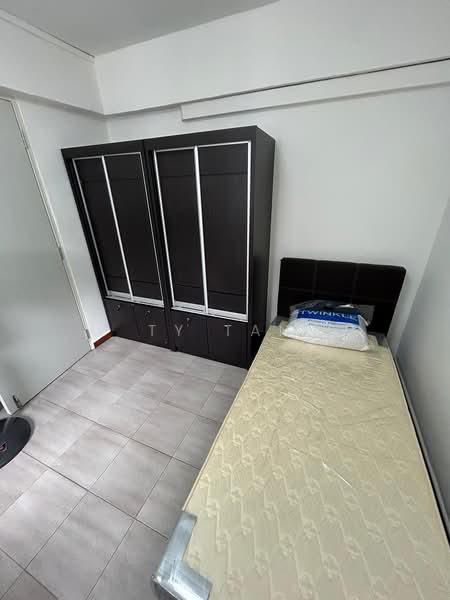 703 Hougang Avenue 2, 703 Hougang Avenue 2, Room Rental, 140 sqft, HDB Flat For Rent, by TY Tan, 24949441 - PropertyGuru.com.sg