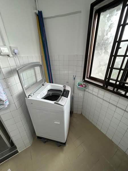 703 Hougang Avenue 2, 703 Hougang Avenue 2, Room Rental, 140 sqft, HDB Flat For Rent, by TY Tan, 24949441 - PropertyGuru.com.sg