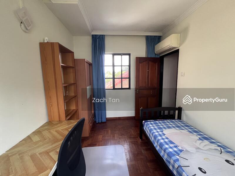 For Rent - Landed Room for Rent @Clementi Road