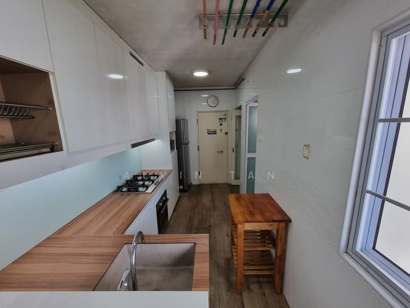 21 Jalan Membina, 21 Jalan Membina, 3 Bedrooms, 968 sqft, HDB Flat For Rent, by Alvin Tan, 24950975 - PropertyGuru.com.sg