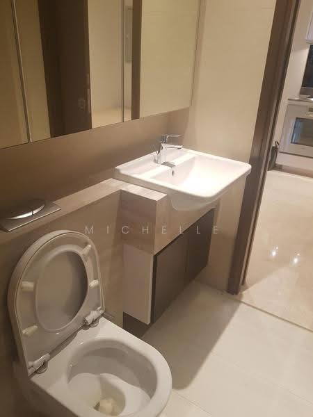 Robinson Suites, 50 Robinson Road, Boat Quay / Raffles Place / Marina, 1 Bedroom, 495 sqft, Condominium For Sale, by Michelle Goh 呉詩韻, 24951247 - Bathroom - PropertyGuru.com.sg