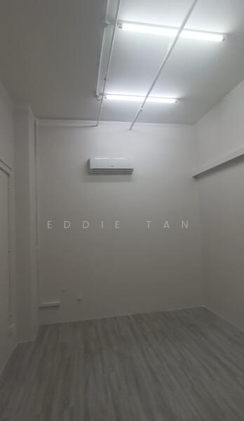 Woodlands 11, 11 Woodlands Close, 200 sqft, Light Industrial (B1) For Rent, by Eddie Tan, 24951516 - CommercialGuru.com.sg