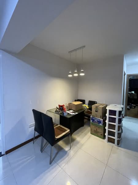 437A Bukit Batok West Avenue 5, 437A Bukit Batok West Avenue 5, 3 Bedrooms, 1,216 sqft, HDB Flat For Rent, by Lionel Mai, 24952285 - PropertyGuru.com.sg