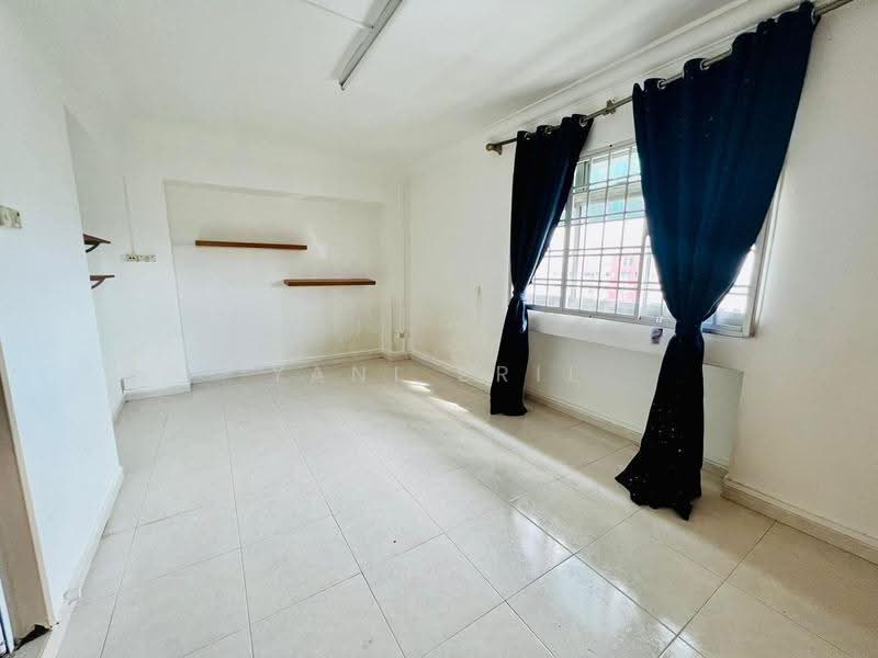 876 Woodlands Avenue 9, 876 Woodlands Avenue 9, Admiralty / Woodlands, 3 Bedrooms, 1,335 sqft, HDB Flat For Rent, by Yani Eril, 24952568 - PropertyGuru.com.sg