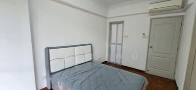 For Rent - West Bay Condo