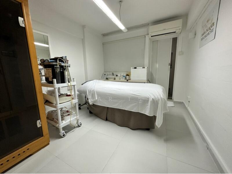6 Holland Close, , 1,367 sqft, Shop / Shophouse For Sale, by Oscar Tsui, 24953510 - CommercialGuru.com.sg