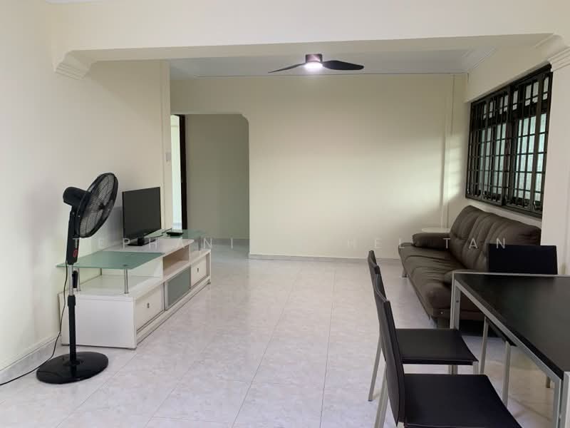 11 Pine Close, 11 Pine Close, 3 Bedrooms, 925 sqft, HDB Flat For Rent, by Stephanie Ethel Tan, 24953559 - PropertyGuru.com.sg