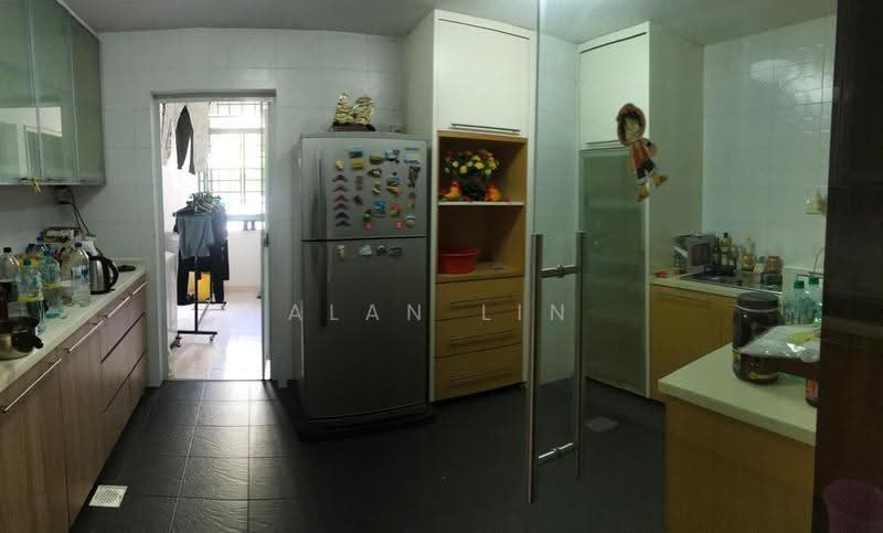Gold Coast Condo, 360 Pasir Panjang Road, Buona Vista / West Coast / Clementi New Town, Room Rental, 150 sqft, Condominium For Rent, by Alan Lin, 24954089 - PropertyGuru.com.sg