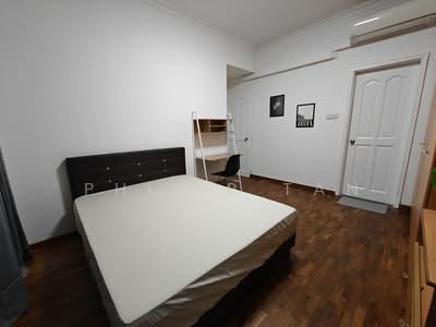 For Rent - The Sunny Spring