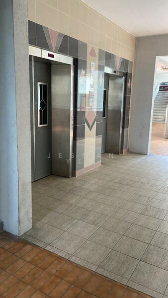 637 Veerasamy Road, 637 Veerasamy Road, 1,151 sqft, Other Retail For Sale, by Jesman Yeo, 24954403 - CommercialGuru.com.sg