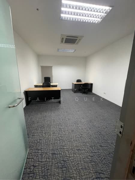 Ubi Techpark, 10 10 Ubi Crescent, 1,936 sqft, Light Industrial (B1) For Sale, by Faith Quek, 24954591 - CommercialGuru.com.sg