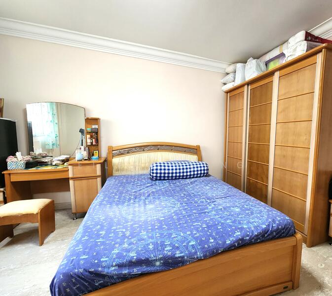 For Rent - 323 Jurong East Street 31