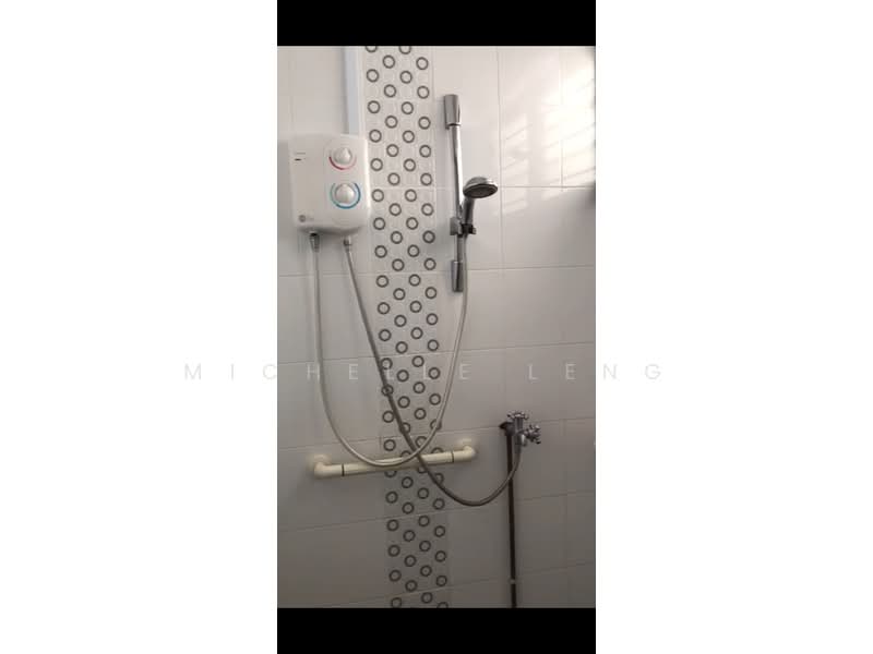 230 Tampines Street 24, 230 Tampines Street 24, 3 Bedrooms, 1,300 sqft, HDB Flat For Rent, by Michelle Leng, 24955873 - PropertyGuru.com.sg