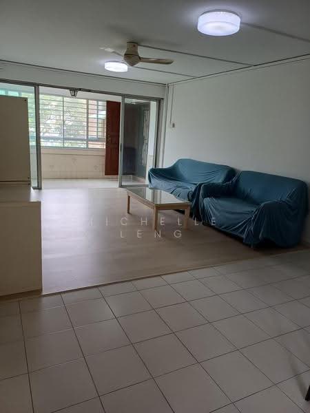 230 Tampines Street 24, 230 Tampines Street 24, Pasir Ris / Tampines, 3 Bedrooms, 1,300 sqft, HDB Flat For Rent, by Michelle Leng, 24955873 - Living Room - PropertyGuru.com.sg