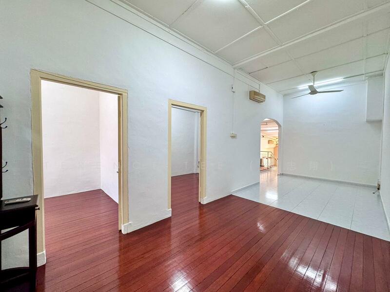 ⭐️East Coast Road - Inter Terrace For RENT, , 3 Bedrooms, 2,200 sqft, Conservation House For Rent, by Terence Tee (郑志翔), 24957426 - PropertyGuru.com.sg
