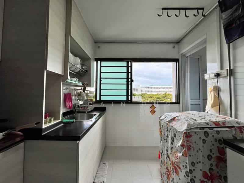 532 Bedok North Street 3, 532 Bedok North Street 3, Room Rental, 200 sqft, HDB Flat For Rent, by Micain Ong, 24957932 - PropertyGuru.com.sg