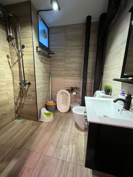 483 Segar Road, 483 Segar Road, 3 Bedrooms, 1,184 sqft, HDB Flat For Rent, by Sylvester Jader (S.J.), 24959216 - PropertyGuru.com.sg