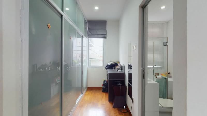 Phillips Avenue, Phillips Avenue, 5 Bedrooms, 3,500 sqft, Semi-Detached House For Rent, by Ong Beng Yew, 24959356 - PropertyGuru.com.sg