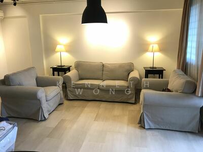 For Sale - 102 Commonwealth Crescent