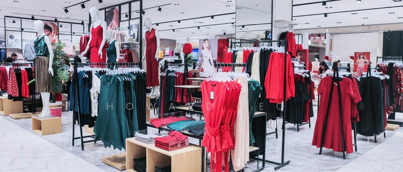 OUE Downtown 2, 6 Shenton Way, 570 sqft, Mall Shop For Rent, by Howard Yeo, 24961535 - CommercialGuru.com.sg