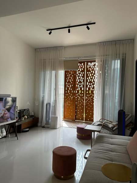 Parksuites, 18 Holland Grove Road, Tanglin / Holland / Bukit Timah, 2 Bedrooms, 786 sqft, Condominium For Rent, by Melvin Auspicious Lee 李俊豪, 24961593 - PropertyGuru.com.sg