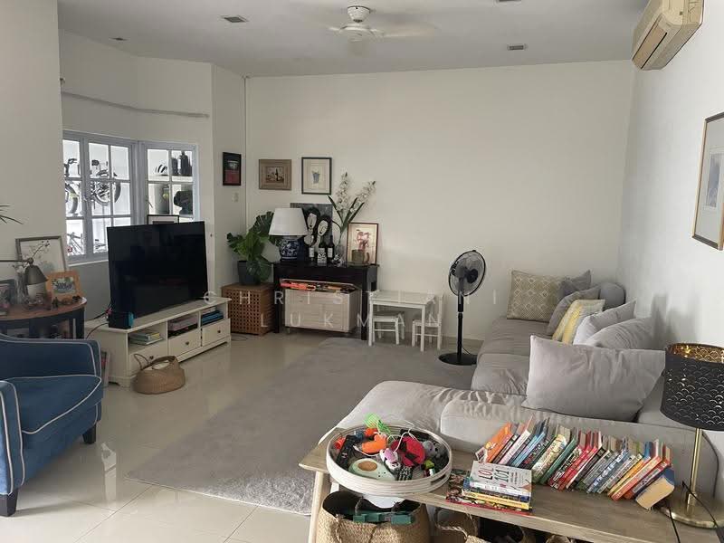 Namly Drive, Namly Drive, Tanglin / Holland / Bukit Timah, 4 Bedrooms, 3,500 sqft, Semi-Detached House For Rent, by Christiani Lukman, 24961594 - PropertyGuru.com.sg