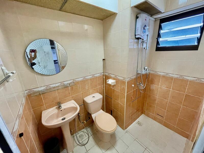 Common bathroom