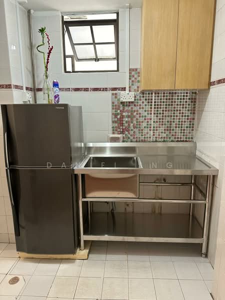 Moro Mansion, 3 Lorong 37 Geylang, Studio, 350 sqft, Apartment For Rent, by Daniel Sng, 24961995 - PropertyGuru.com.sg