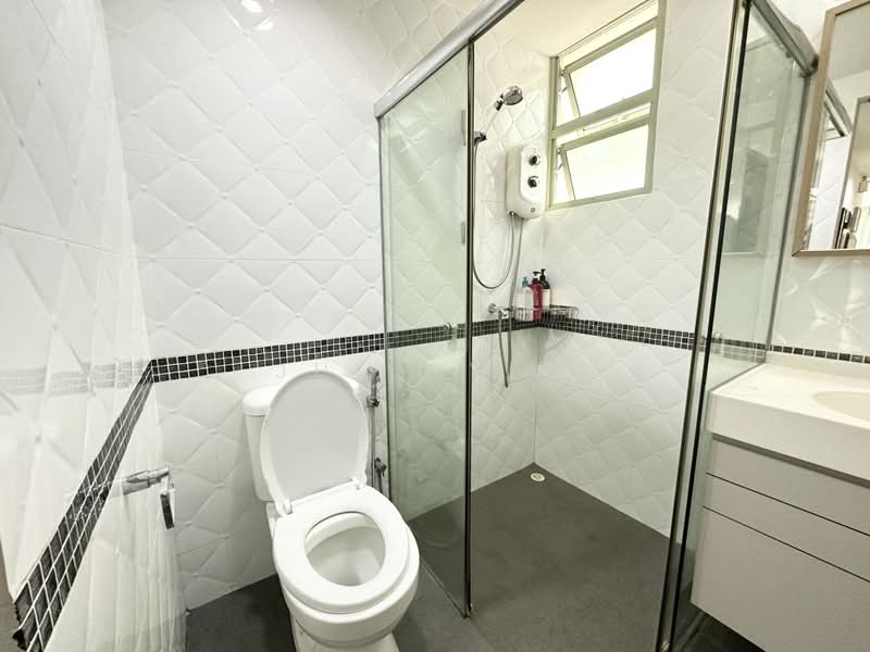 The Clearwater, 10 Bedok Reservoir View, 3 Bedrooms, 1,357 sqft, Condominium For Rent, by Juvy Yew, 24962071 - PropertyGuru.com.sg
