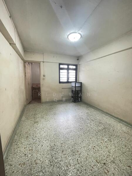 For Rent - 303 Clementi Avenue 4