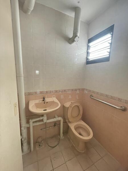 For Rent - 303 Clementi Avenue 4