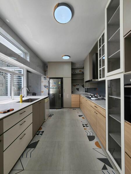 Condo at Bukit Timah Near Stevens MRT, , 3 Bedrooms, 2,200 sqft, Condominium For Rent, by Celeste Seah, 24963077 - PropertyGuru.com.sg