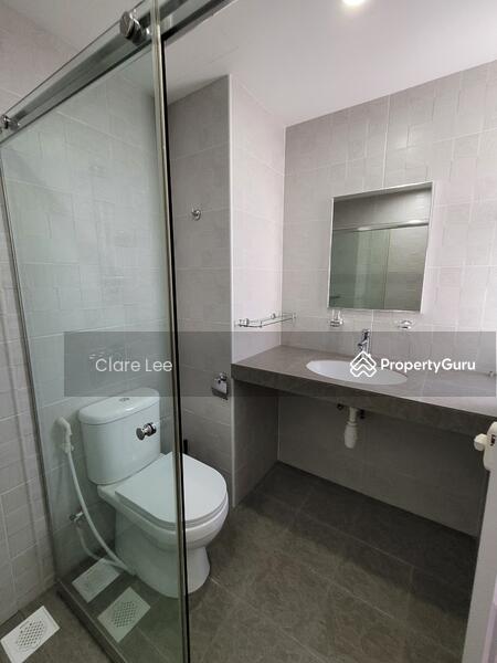 Master Bathroom Wash Basin
