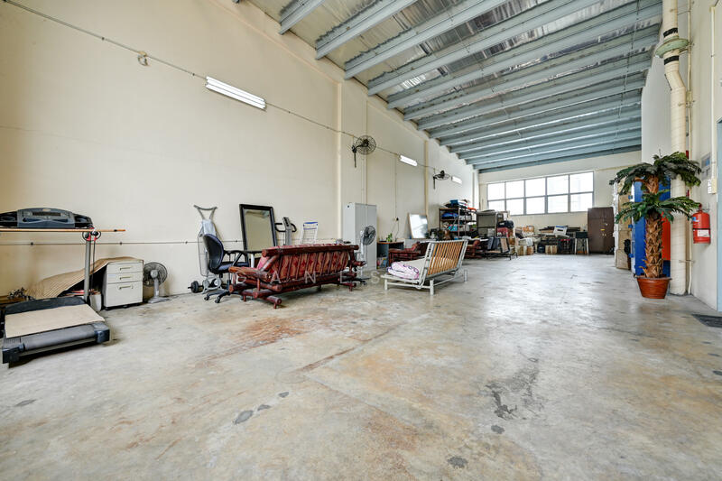 Pioneer Lot, 31D Benoi Road, 10,473 sqft, Factory / Workshop (B2) For Sale, by Ganesh ., 24965037 - CommercialGuru.com.sg