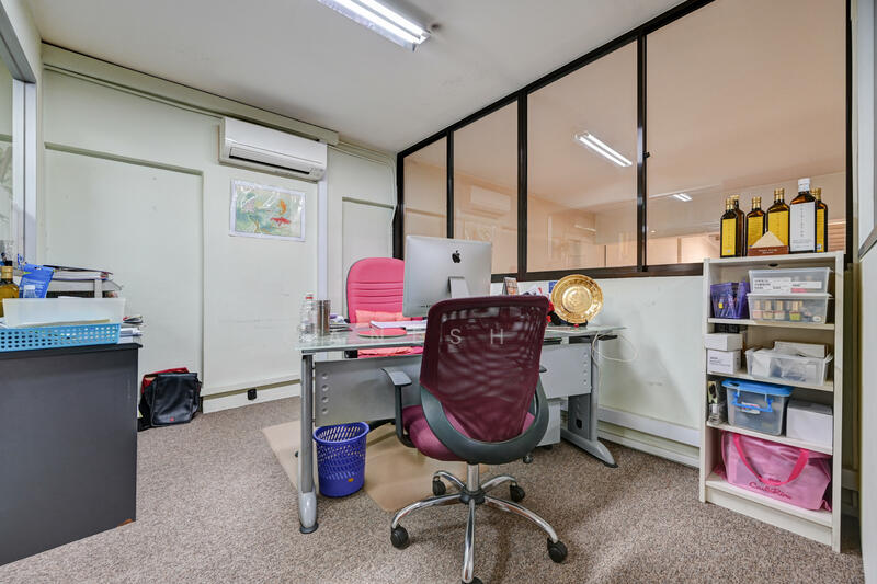 Pioneer Lot, 31D Benoi Road, 10,473 sqft, Factory / Workshop (B2) For Sale, by Ganesh ., 24965037 - CommercialGuru.com.sg