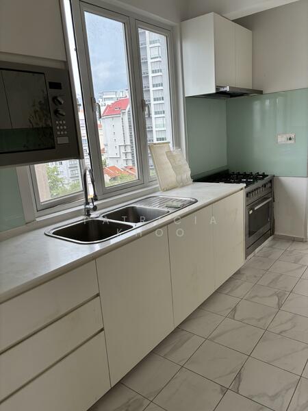 For Rent - Valley House