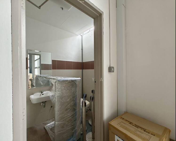 Acetech Centre, 19 Jalan Kilang Barat, 1,033 sqft, Light Industrial (B1) For Rent, by Sam Yap, 24968632 - CommercialGuru.com.sg