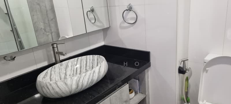 Loyang Villas, Loyang Rise, Room Rental, 300 sqft, Terraced House For Rent, by Ida Ho, 24968757 - PropertyGuru.com.sg