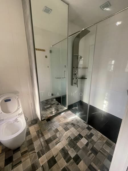 Loyang Villas, Loyang Rise, Room Rental, 300 sqft, Terraced House For Rent, by Ida Ho, 24968757 - PropertyGuru.com.sg