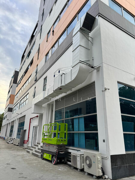 Hola Centre, 65 Ubi Crescent, 1,927 sqft, Food & Beverage For Rent, by Don Lim, 24969864 - Newly installed exhaust - CommercialGuru.com.sg