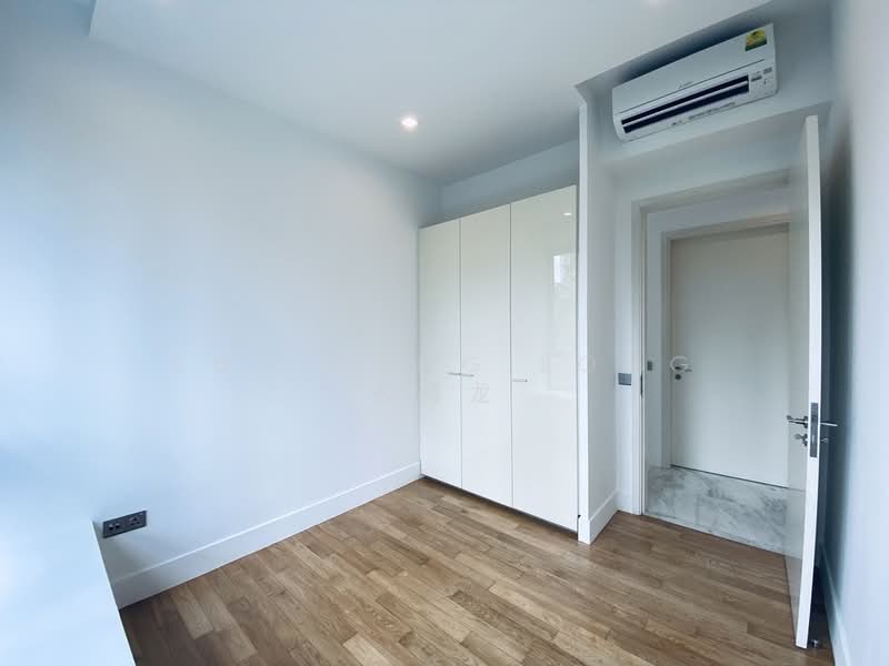 VIVA, 8 Suffolk Walk, 3 Bedrooms, 1,323 sqft, Condominium For Rent, by Soh Yung Long 苏勇龙, 24970885 - PropertyGuru.com.sg