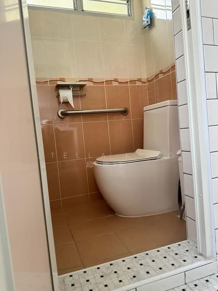 31 Holland Close, 31 Holland Close, 2 Bedrooms, 700 sqft, HDB Flat For Rent, by Stella Khoo 邱微莉, 24971003 - PropertyGuru.com.sg
