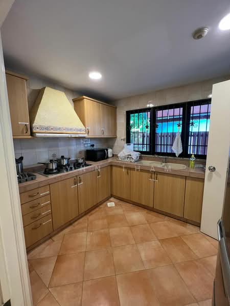 The Springfield, 111 Chempaka Kuning Link, Bedok / Upper East Coast, Room Rental, 300 sqft, Terraced House For Rent, by Lynn Tham, 24971646 - Shared Kitchen - PropertyGuru.com.sg