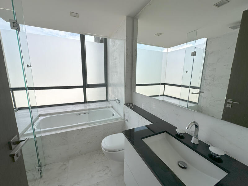 The Trizon, 8 Ridgewood Close, 4 Bedrooms, 2,917 sqft, Condominium For Rent, by Ken Wee, 24971906 - PropertyGuru.com.sg
