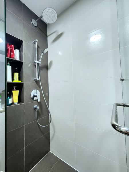 The Gazania, 5 How Sun Drive, Room Rental, 100 sqft, Condominium For Rent, by Larry Sng, 24973513 - PropertyGuru.com.sg