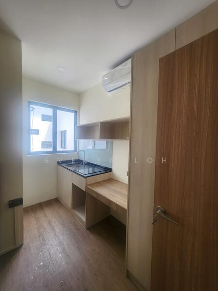 Studio Room @ River Valley Walk-up, River Valley Road, Room Rental, 200 sqft, Walk-up Apartment For Rent, by Evelyn Loh, 24973515 - PropertyGuru.com.sg