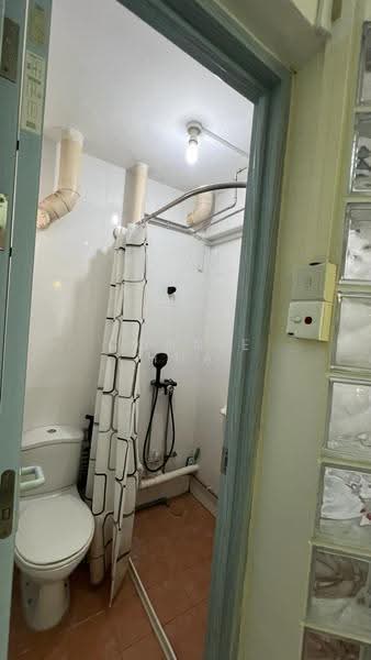 118 Ang Mo Kio Avenue 4, 118 Ang Mo Kio Avenue 4, Ang Mo Kio / Bishan / Thomson, 3 Bedrooms, 796 sqft, HDB Flat For Rent, by Connie Hua, 24975134 - PropertyGuru.com.sg