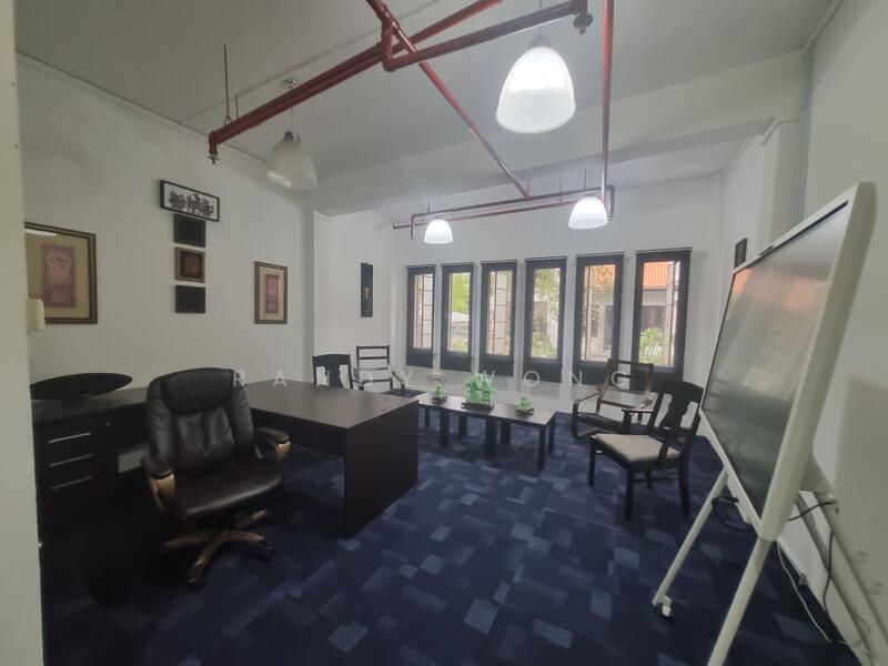 Shophouse office / Retail for rent, | Pekin Street | Telok Ayer | Cross Street |, 947 sqft, Office For Rent, by Randy Wong, 24976592 - CommercialGuru.com.sg