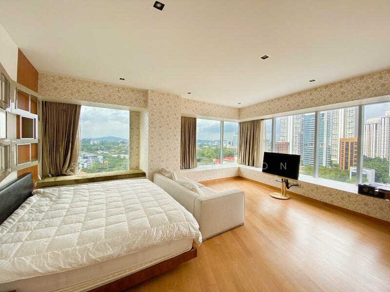 For Sale - St. Regis Residences Singapore