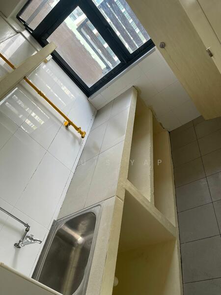 Toh Guan Dorm, Boon Lay / Jurong / Tuas, 400 sqft, Dormitory For Rent, by Louis Yap, 24979111 - CommercialGuru.com.sg